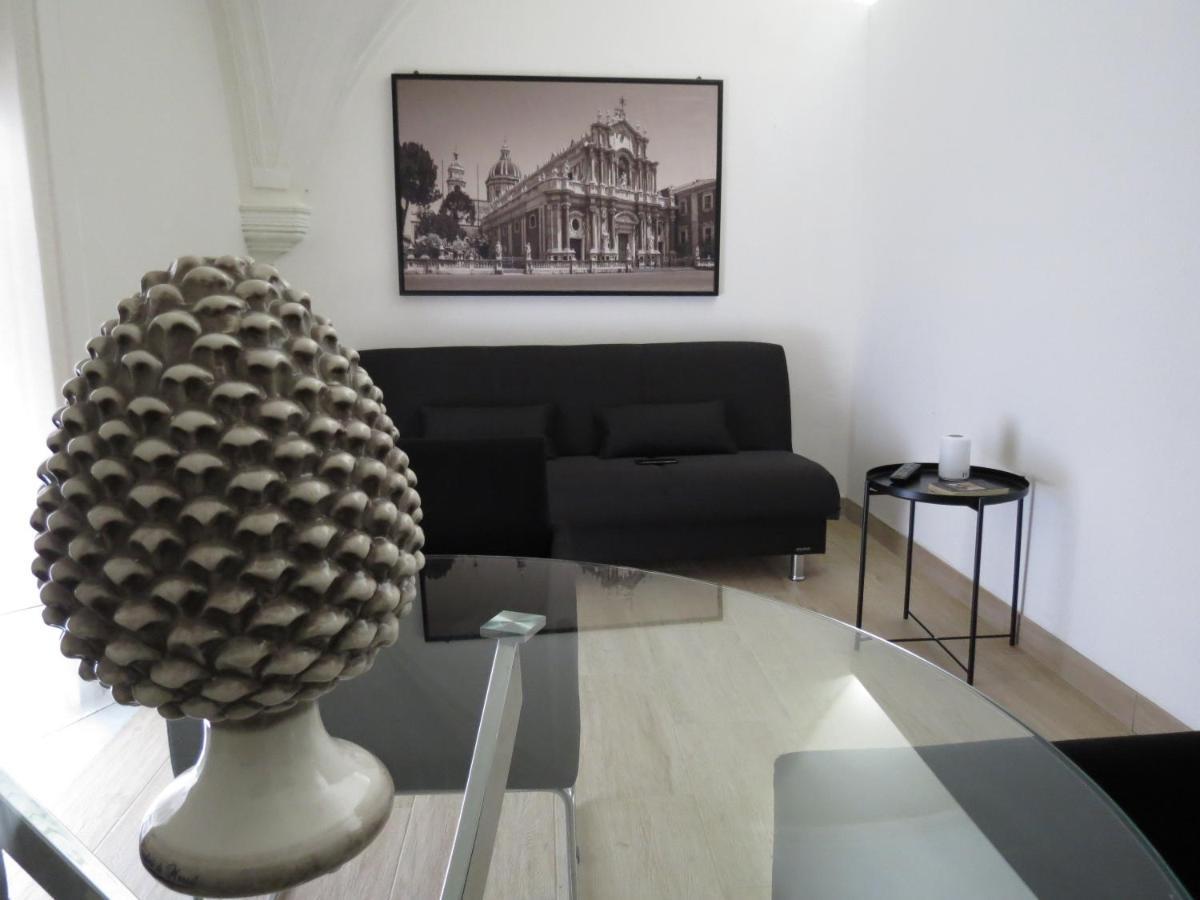 Suite 241 Катанія Екстер'єр фото